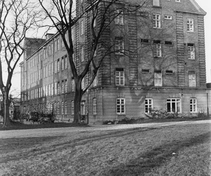 103 tidligere garveribygning_Eriksvej_november 1976_fot. Mik Eskestad 